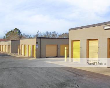 Storage Units for Rent available at 2947 Mcdowell Road Ext, Jackson, MS 39204