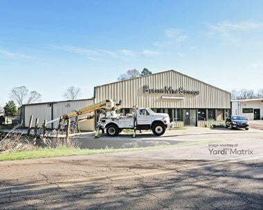 Storage Units for Rent available at 3247 Davis Road, Byram, MS 39170