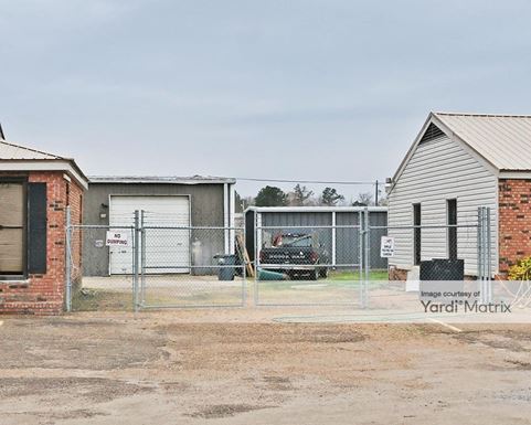 Source URL: https://cdnsc.rentcafe.com/dmslivecafe/3/1077997/1077997-1-2.jpg?width=-1&height=385&quality=80