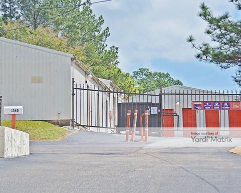 Source URL: https://cdnsc.rentcafe.com/dmslivecafe/3/1078004/1078004-1-2.jpg?width=-1&height=385&quality=80