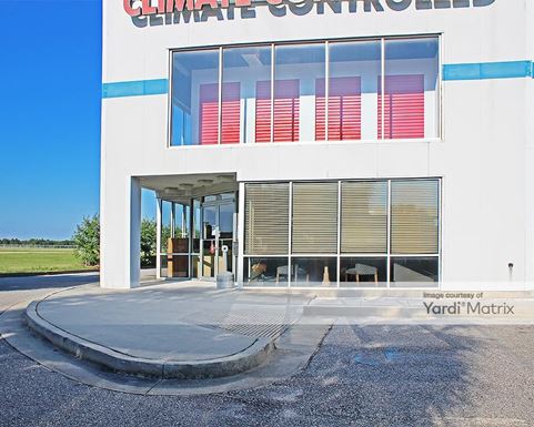 Source URL: https://cdnsc.rentcafe.com/dmslivecafe/3/1078006/1078006-1-4.jpg?width=-1&height=385&quality=80