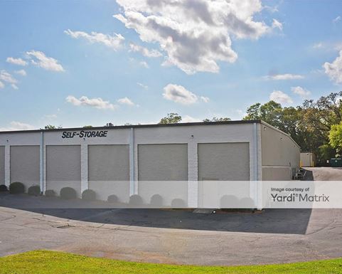 Source URL: https://cdnsc.rentcafe.com/dmslivecafe/3/1078008/1078008-1-4.jpg?width=-1&height=385&quality=80