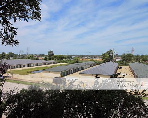 Source URL: https://cdnsc.rentcafe.com/dmslivecafe/3/1078036/1078036-1-3.jpg?width=-1&height=385&quality=80