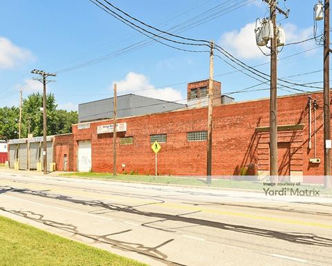 Source URL: https://cdnsc.rentcafe.com/dmslivecafe/3/1078039/1078039-1-2.jpg?width=-1&height=385&quality=80