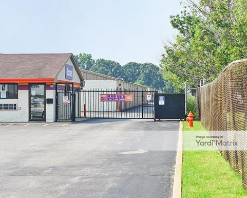 Source URL: https://cdnsc.rentcafe.com/dmslivecafe/3/1078056/1078056-1-3.jpg?width=-1&height=385&quality=80