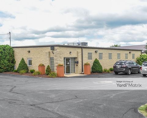 Source URL: https://cdnsc.rentcafe.com/dmslivecafe/3/1078058/1078058-1-4.jpg?width=-1&height=385&quality=80