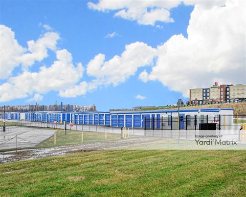 Source URL: https://cdnsc.rentcafe.com/dmslivecafe/3/1078065/1078065-1-3.jpg?width=-1&height=385&quality=80