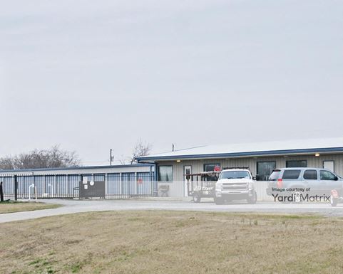 Source URL: https://cdnsc.rentcafe.com/dmslivecafe/3/1078107/1078107-1-2.jpg?width=-1&height=385&quality=80