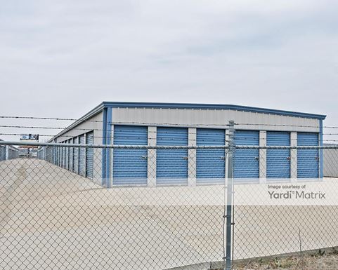 Source URL: https://cdnsc.rentcafe.com/dmslivecafe/3/1078107/1078107-1-3.jpg?width=-1&height=385&quality=80