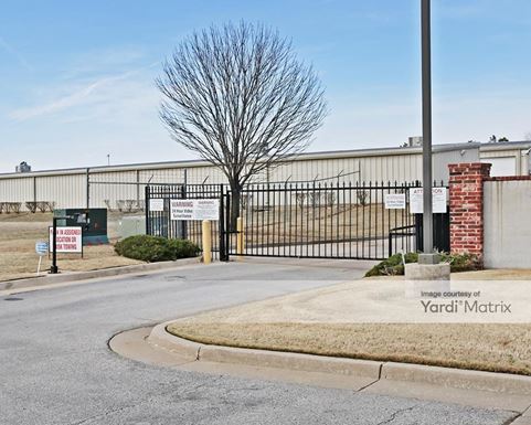 Source URL: https://cdnsc.rentcafe.com/dmslivecafe/3/1078108/1078108-1-4.jpg?width=-1&height=385&quality=80