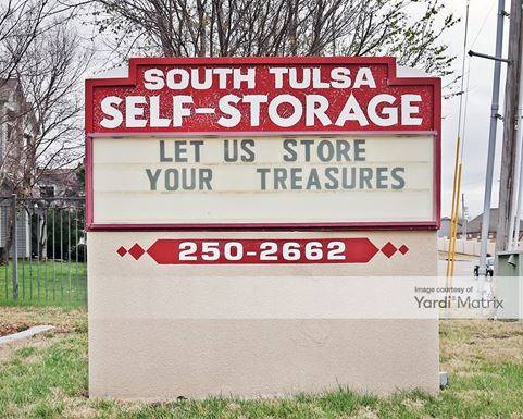 Source URL: https://cdnsc.rentcafe.com/dmslivecafe/3/1078114/1078114-1-4.jpg?width=-1&height=385&quality=80