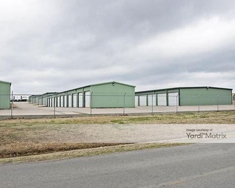 Source URL: https://cdnsc.rentcafe.com/dmslivecafe/3/1078116/1078116-1-4.jpg?width=-1&height=385&quality=80