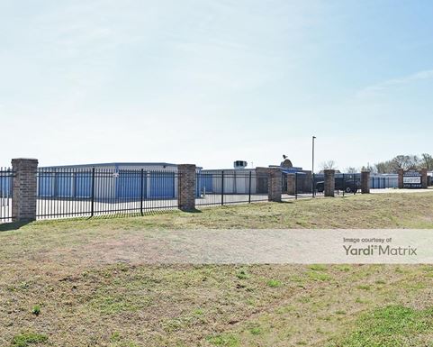 Source URL: https://cdnsc.rentcafe.com/dmslivecafe/3/1078124/1078124-1-4.jpg?width=-1&height=385&quality=80