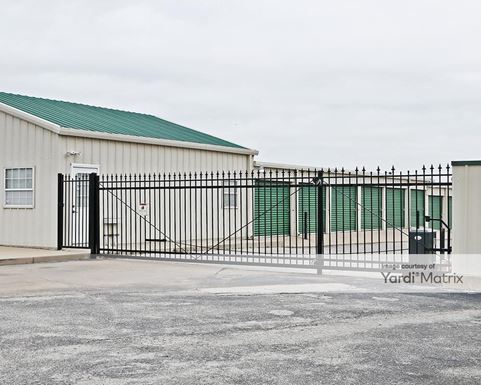 Source URL: https://cdnsc.rentcafe.com/dmslivecafe/3/1078130/1078130-1-3.jpg?width=-1&height=385&quality=80