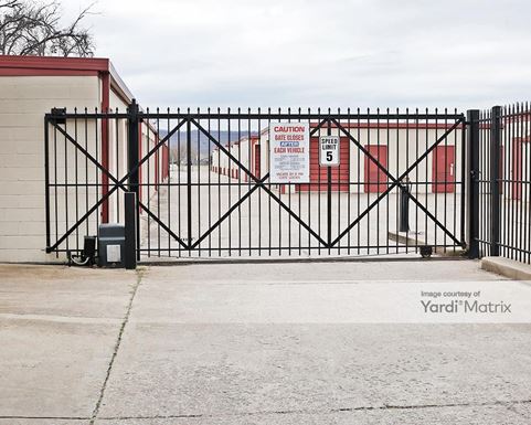 Source URL: https://cdnsc.rentcafe.com/dmslivecafe/3/1078133/1078133-1-2.jpg?width=-1&height=385&quality=80