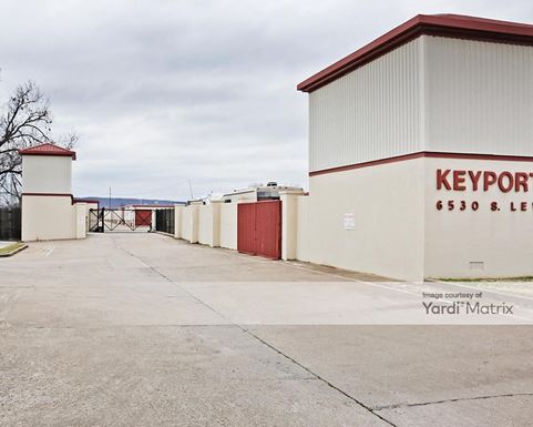 Source URL: https://cdnsc.rentcafe.com/dmslivecafe/3/1078133/1078133-1-5.jpg?width=-1&height=385&quality=80