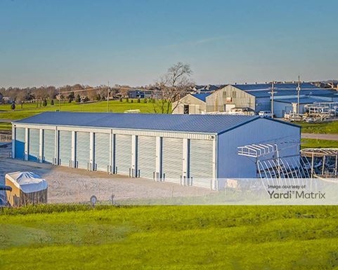 Source URL: https://cdnsc.rentcafe.com/dmslivecafe/3/1078137/1078137-1-2.jpg?width=-1&height=385&quality=80