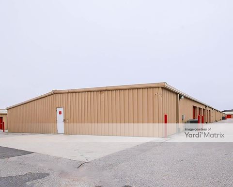 Source URL: https://cdnsc.rentcafe.com/dmslivecafe/3/1078143/1078143-1-2.jpg?width=-1&height=385&quality=80