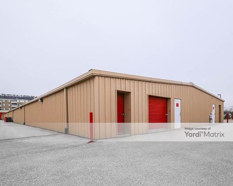 Source URL: https://cdnsc.rentcafe.com/dmslivecafe/3/1078143/1078143-1-6.jpg?width=-1&height=385&quality=80