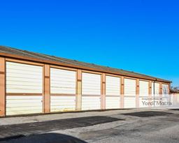 Image for Holiday Storage - 2406 Avenue L, Council Bluffs, IA