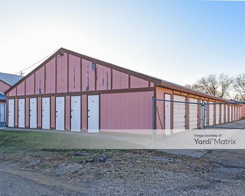 Source URL: https://cdnsc.rentcafe.com/dmslivecafe/3/1078156/1078156-1-2.jpg?width=-1&height=385&quality=80