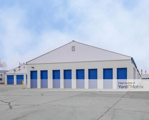 Source URL: https://cdnsc.rentcafe.com/dmslivecafe/3/1078158/1078158-1-4.jpg?width=-1&height=385&quality=80