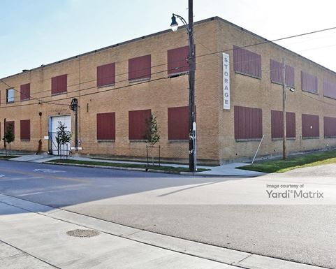 Source URL: https://cdnsc.rentcafe.com/dmslivecafe/3/1078167/1078167-1-4.jpg?width=-1&height=385&quality=80