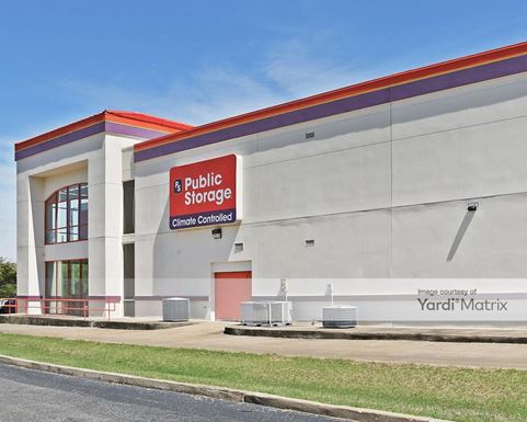 Source URL: https://cdnsc.rentcafe.com/dmslivecafe/3/1078168/1078168-1-2.jpg?width=-1&height=385&quality=80