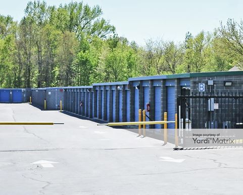 Source URL: https://cdnsc.rentcafe.com/dmslivecafe/3/1078170/1078170-1-3.jpg?width=-1&height=385&quality=80