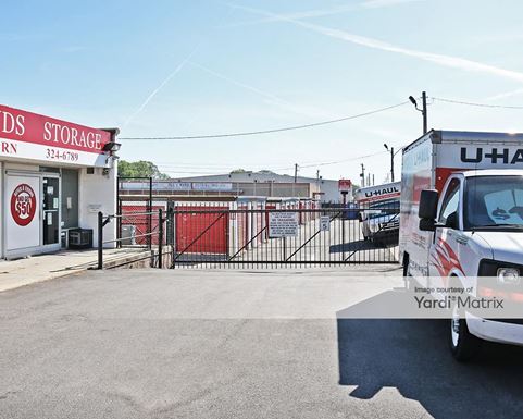 Source URL: https://cdnsc.rentcafe.com/dmslivecafe/3/1078188/1078188-1-2.jpg?width=-1&height=385&quality=80