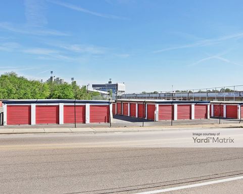 Source URL: https://cdnsc.rentcafe.com/dmslivecafe/3/1078188/1078188-1-3.jpg?width=-1&height=385&quality=80