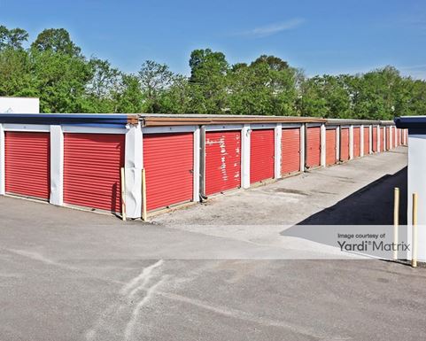 Source URL: https://cdnsc.rentcafe.com/dmslivecafe/3/1078188/1078188-1-4.jpg?width=-1&height=385&quality=80