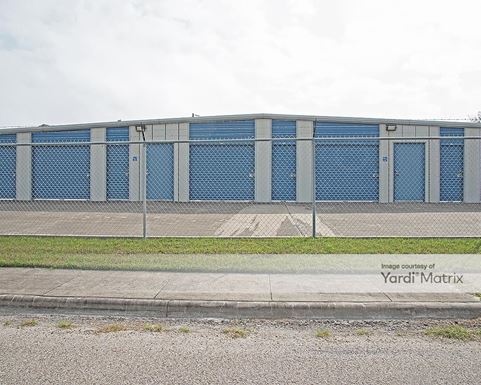 Source URL: https://cdnsc.rentcafe.com/dmslivecafe/3/1078237/1078237-1-4.jpg?width=-1&height=385&quality=80