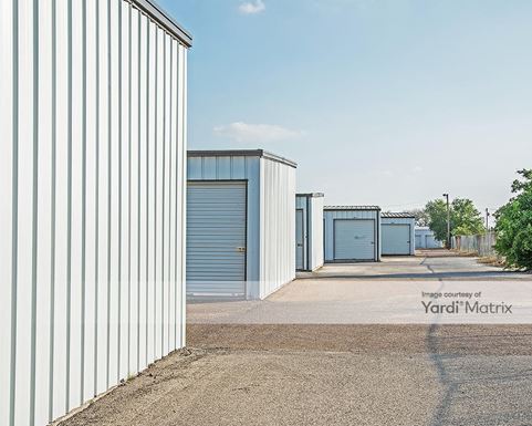 Source URL: https://cdnsc.rentcafe.com/dmslivecafe/3/1078248/1078248-1-2.jpg?width=-1&height=385&quality=80