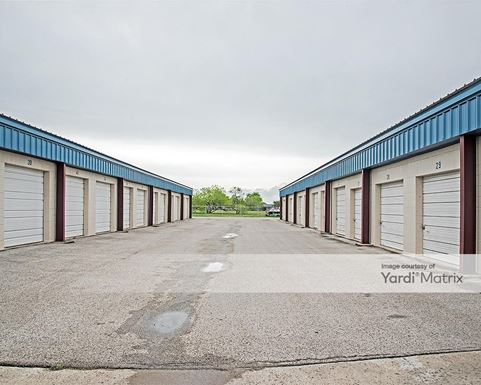 Source URL: https://cdnsc.rentcafe.com/dmslivecafe/3/1078250/1078250-1-5.jpg?width=-1&height=385&quality=80