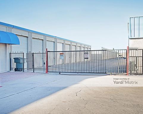 Source URL: https://cdnsc.rentcafe.com/dmslivecafe/3/1078255/1078255-1-4.jpg?width=-1&height=385&quality=80