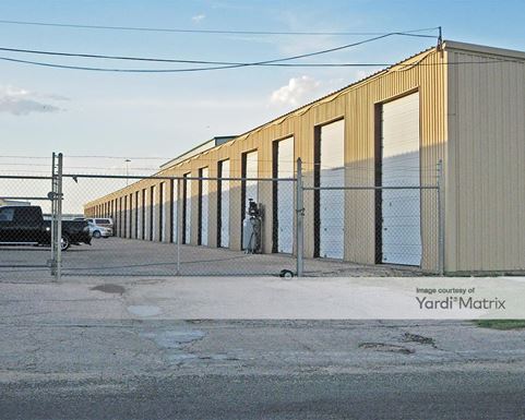 Source URL: https://cdnsc.rentcafe.com/dmslivecafe/3/1078272/1078272-1-4.jpg?width=-1&height=385&quality=80