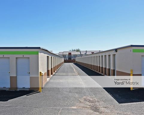 Source URL: https://cdnsc.rentcafe.com/dmslivecafe/3/1078275/1078275-1-4.jpg?width=-1&height=385&quality=80