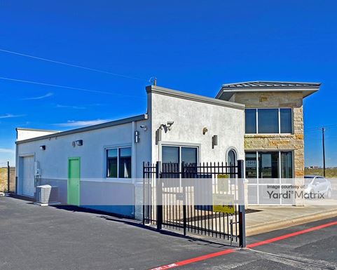 Source URL: https://cdnsc.rentcafe.com/dmslivecafe/3/1078278/1078278-1-2.jpg?width=-1&height=385&quality=80