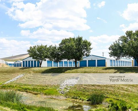 Source URL: https://cdnsc.rentcafe.com/dmslivecafe/3/1078282/1078282-1-2.jpg?width=-1&height=385&quality=80