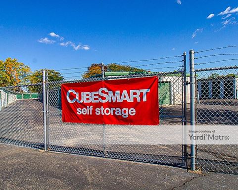 Source URL: https://cdnsc.rentcafe.com/dmslivecafe/3/1078283/1078283-1-2.jpg?width=-1&height=385&quality=80