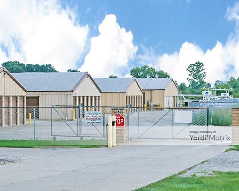 Source URL: https://cdnsc.rentcafe.com/dmslivecafe/3/1078296/1078296-1-4.jpg?width=-1&height=385&quality=80