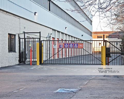 Source URL: https://cdnsc.rentcafe.com/dmslivecafe/3/1078308/1078308-1-3.jpg?width=-1&height=385&quality=80