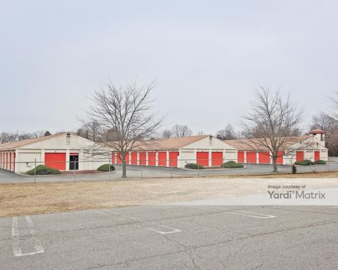 Source URL: https://cdnsc.rentcafe.com/dmslivecafe/3/1078316/1078316-1-4.jpg?width=-1&height=385&quality=80