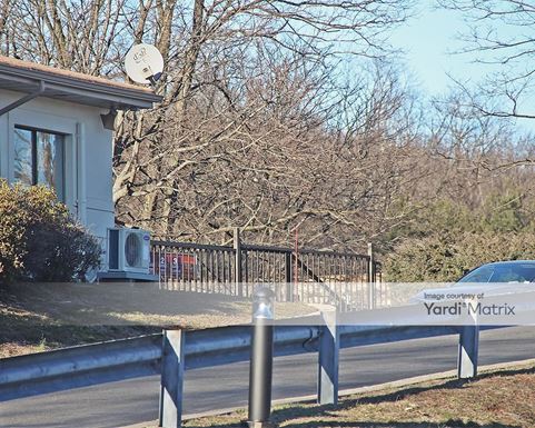 Source URL: https://cdnsc.rentcafe.com/dmslivecafe/3/1078317/1078317-1-2.jpg?width=-1&height=385&quality=80