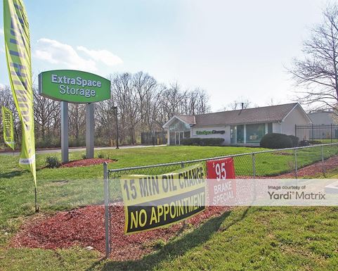 Source URL: https://cdnsc.rentcafe.com/dmslivecafe/3/1078318/1078318-1-5.jpg?width=-1&height=385&quality=80