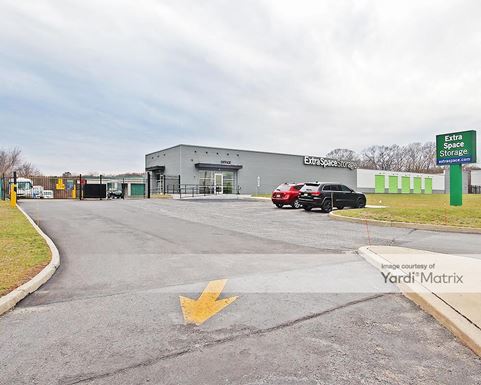 Source URL: https://cdnsc.rentcafe.com/dmslivecafe/3/1078327/1078327-1-2.jpg?width=-1&height=385&quality=80