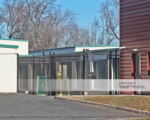 Source URL: https://cdnsc.rentcafe.com/dmslivecafe/3/1078329/1078329-1-4.jpg?width=-1&height=385&quality=80