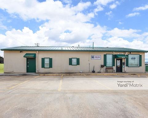 Source URL: https://cdnsc.rentcafe.com/dmslivecafe/3/1078341/1078341-1-2.jpg?width=-1&height=385&quality=80