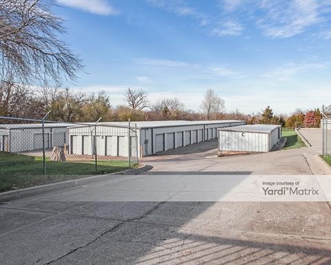 Source URL: https://cdnsc.rentcafe.com/dmslivecafe/3/1078346/1078346-1-2.jpg?width=-1&height=385&quality=80